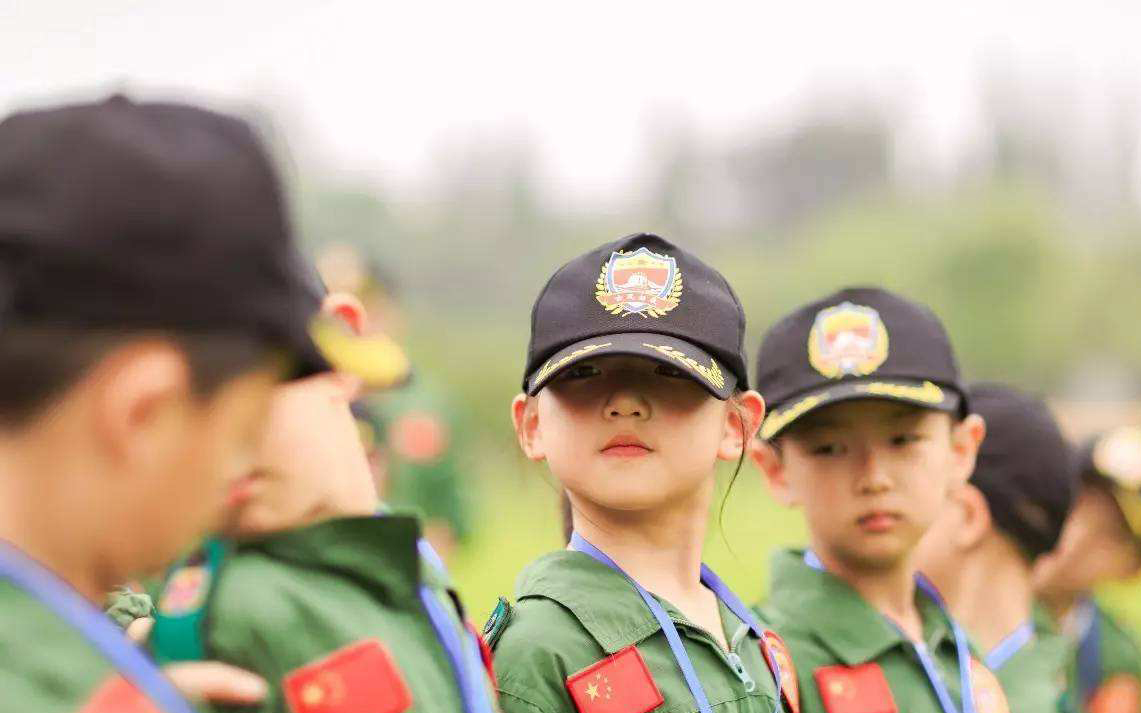 青少年参加军事训练的意义有哪些